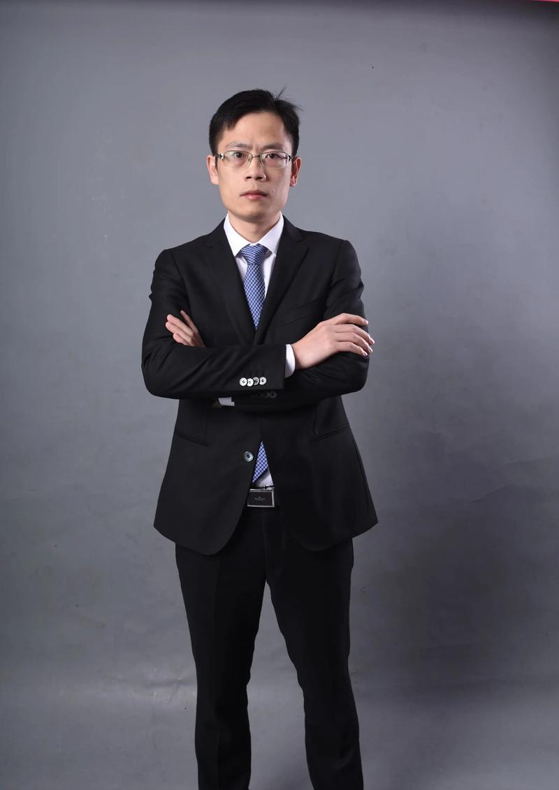 严愚贵 制作统筹负责人